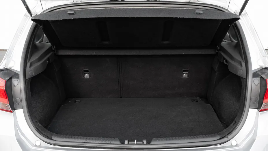 HYUNDAI i30 i30 1.5 DPI Classic +