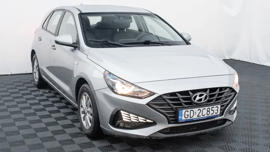 HYUNDAI i30 i30 1.5 DPI Classic +