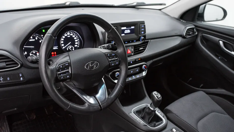 HYUNDAI i30 i30 1.5 DPI Classic +