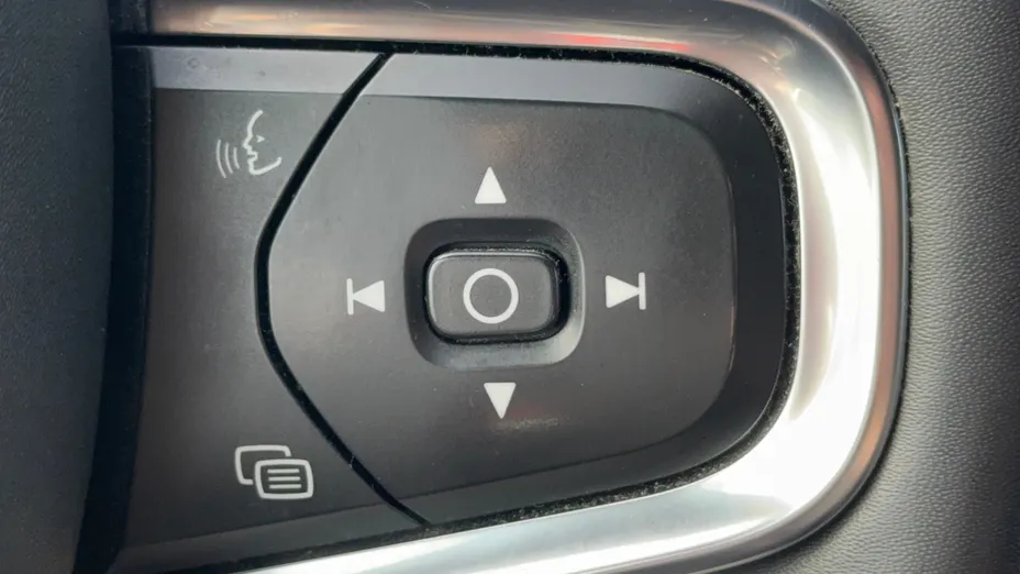 VOLVO XC40 XC40 B3 Core aut