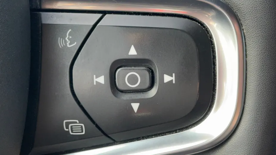 VOLVO XC40 XC40 B3 Core aut