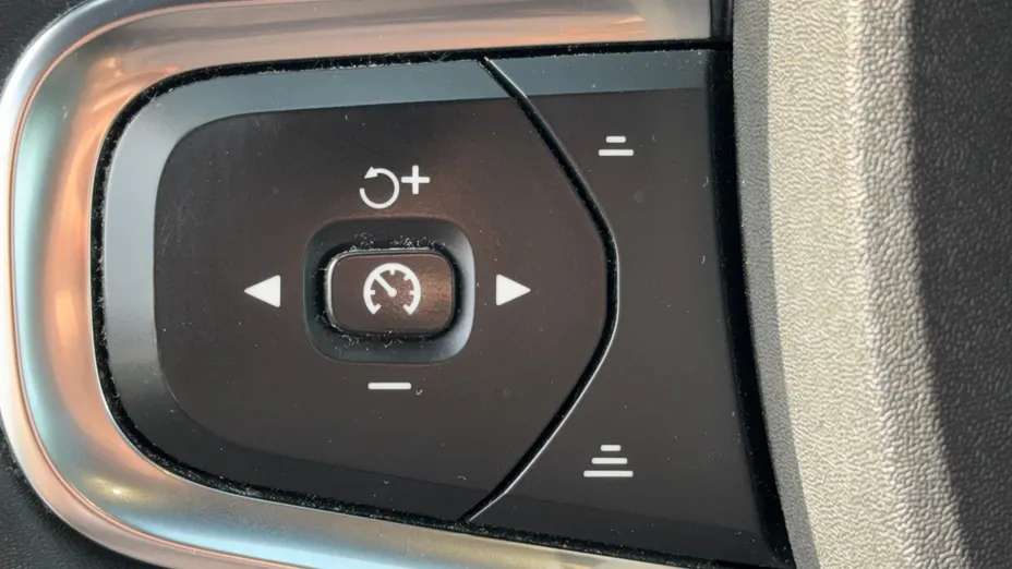 VOLVO XC40 XC40 B3 Core aut