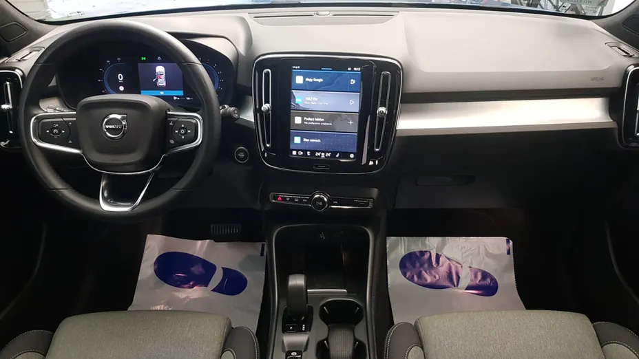 VOLVO XC40 XC40 B3 Core aut