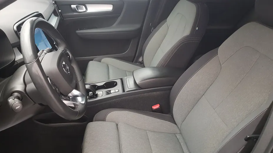 VOLVO XC40 XC40 B3 Core aut