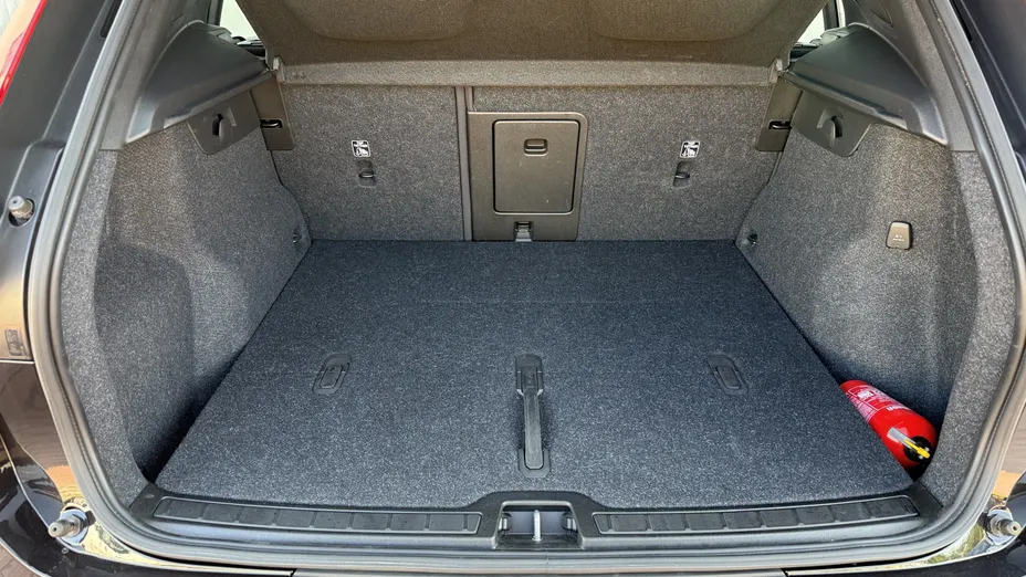 VOLVO XC40 XC40 B3 Core aut