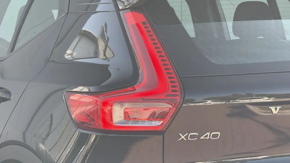 VOLVO XC40 XC40 B3 Core aut