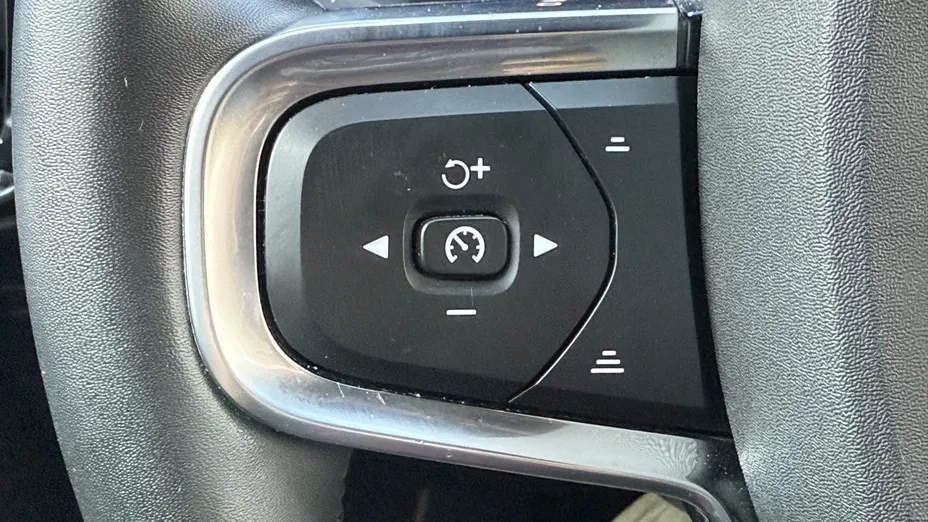 VOLVO XC40 XC40 B3 Core aut