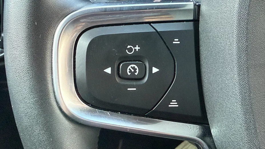 VOLVO XC40 XC40 B3 Core aut