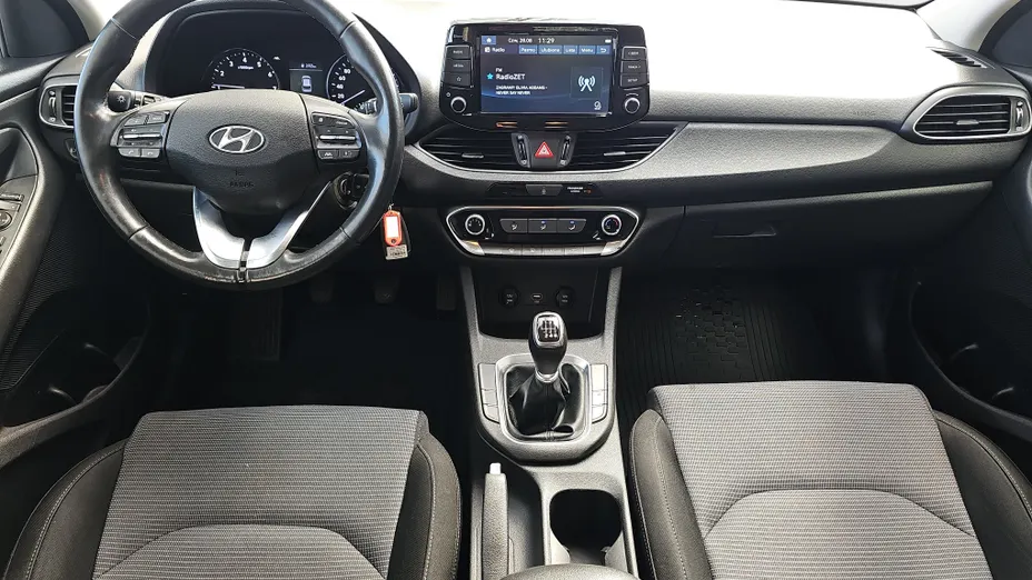 HYUNDAI i30 i30 1.0 T-GDI Modern