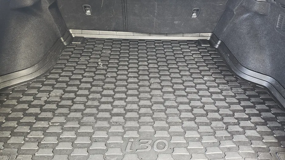 HYUNDAI i30 i30 1.0 T-GDI Modern