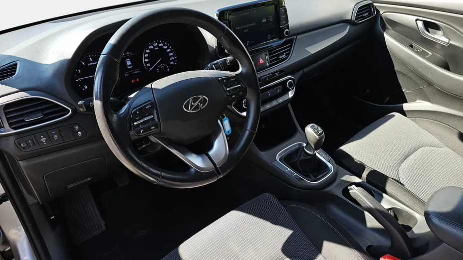 HYUNDAI i30 i30 1.0 T-GDI Modern