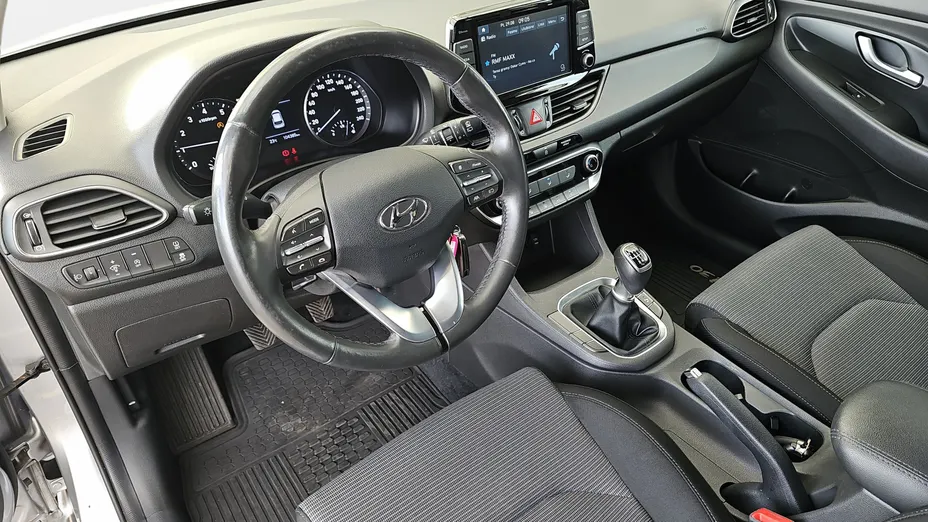 HYUNDAI i30 i30 1.0 T-GDI Modern