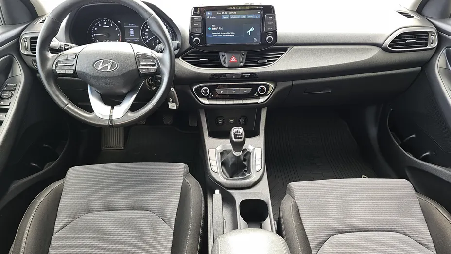 HYUNDAI i30 i30 1.0 T-GDI Modern