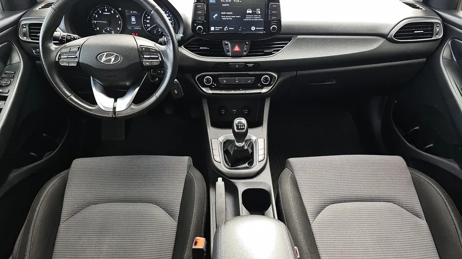 HYUNDAI i30 i30 1.0 T-GDI Modern