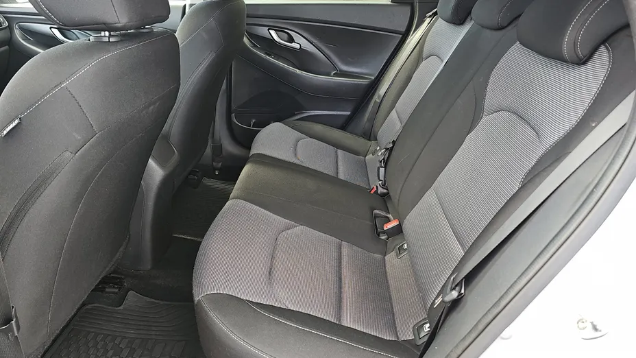 HYUNDAI i30 i30 1.0 T-GDI Modern