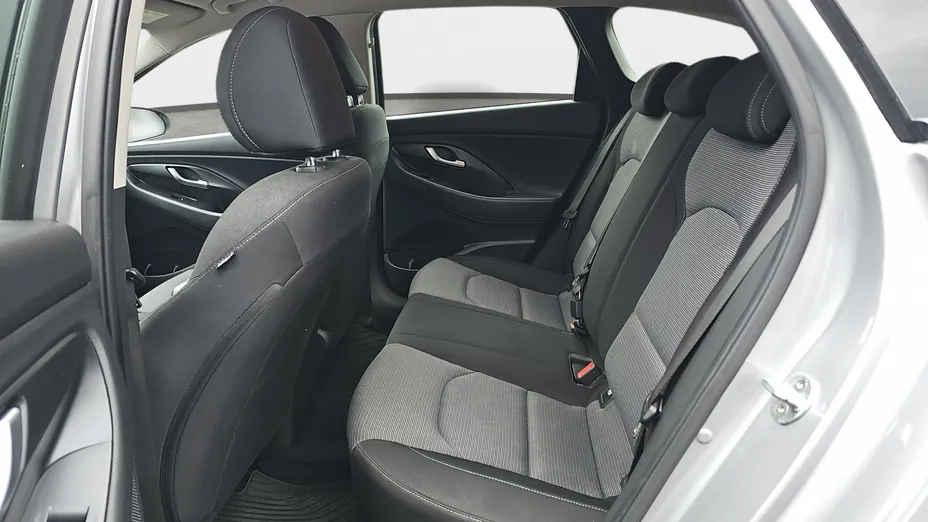 HYUNDAI i30 i30 1.0 T-GDI Modern