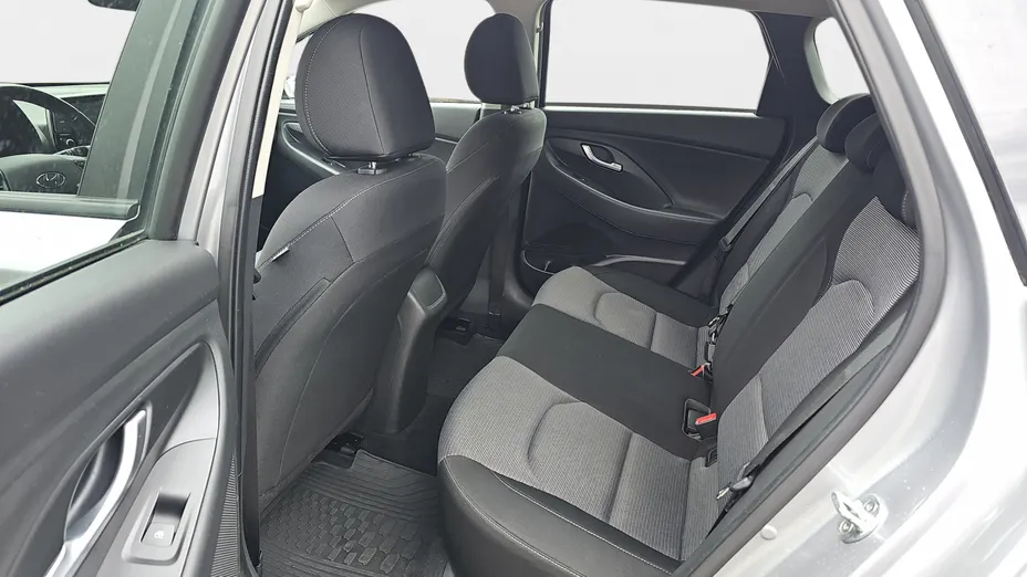 HYUNDAI i30 i30 1.0 T-GDI Modern