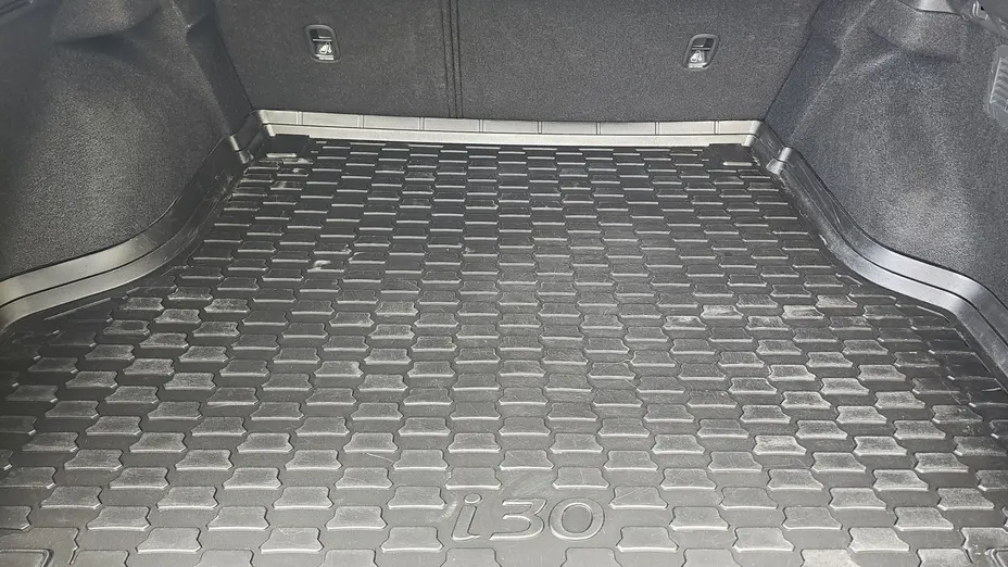 HYUNDAI i30 i30 1.0 T-GDI Modern