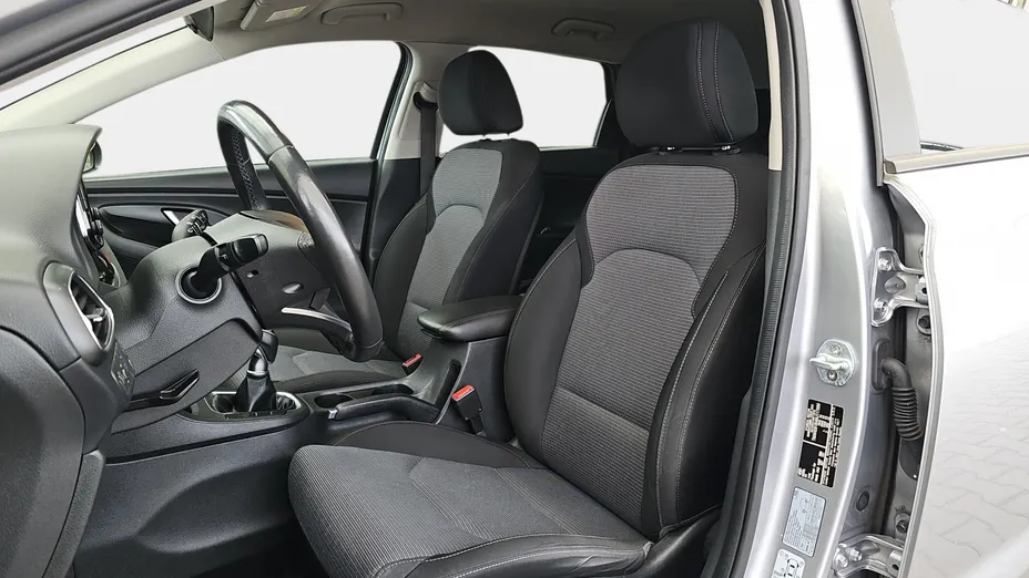 HYUNDAI i30 i30 1.0 T-GDI Modern