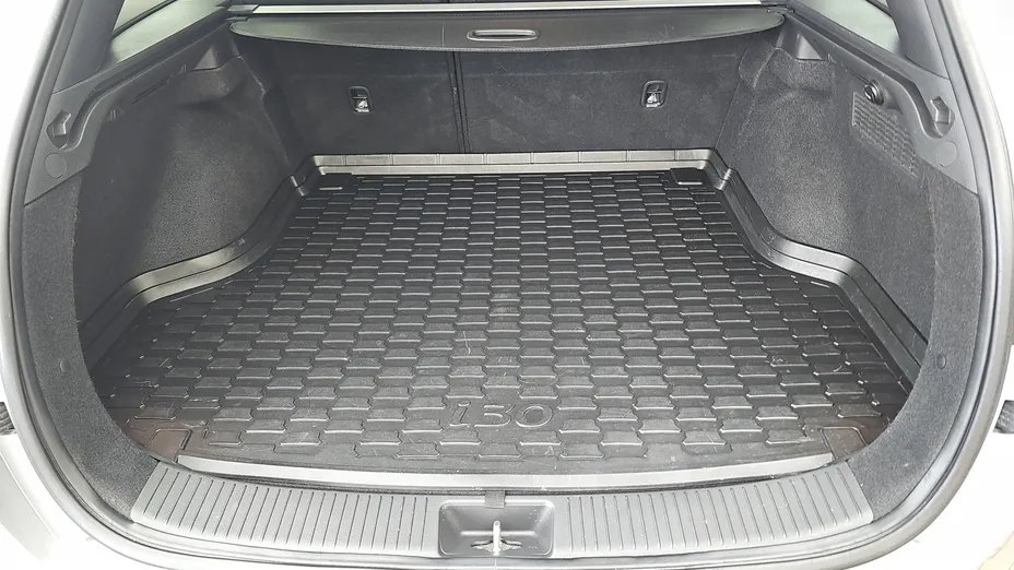 HYUNDAI i30 i30 1.0 T-GDI Modern