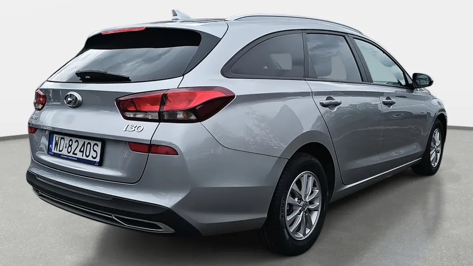 HYUNDAI i30 i30 1.0 T-GDI Modern