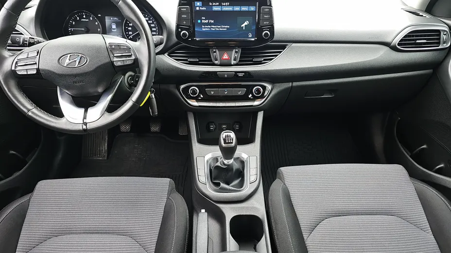 HYUNDAI i30 i30 1.0 T-GDI Modern