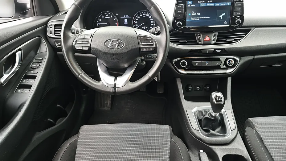 HYUNDAI i30 i30 1.0 T-GDI Modern