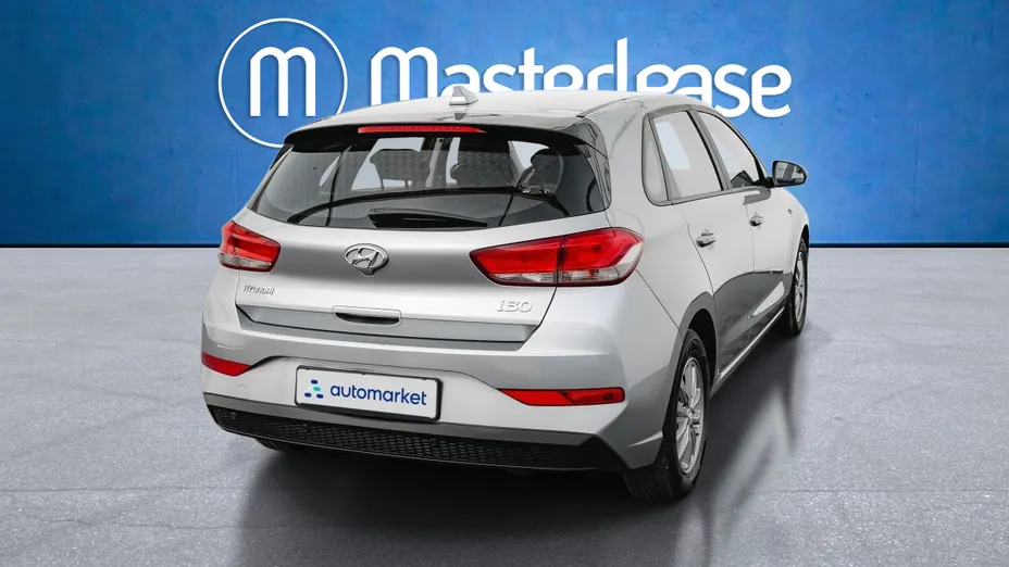 HYUNDAI i30 i30 1.5 DPI Classic +