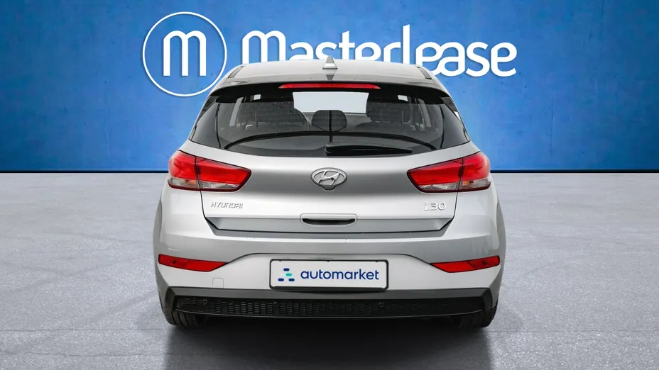 HYUNDAI i30 i30 1.5 DPI Classic +