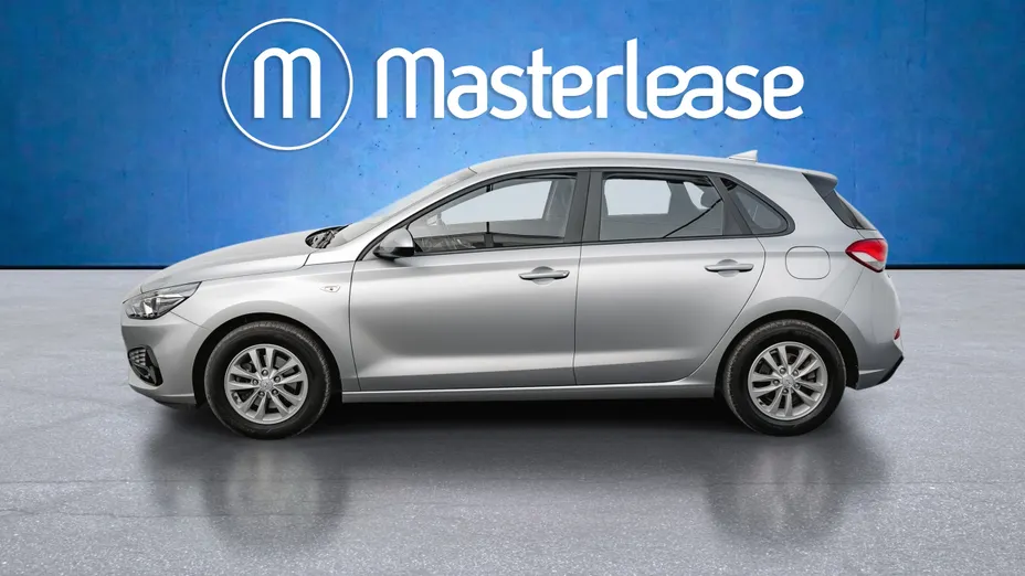HYUNDAI i30 i30 1.5 DPI Classic +