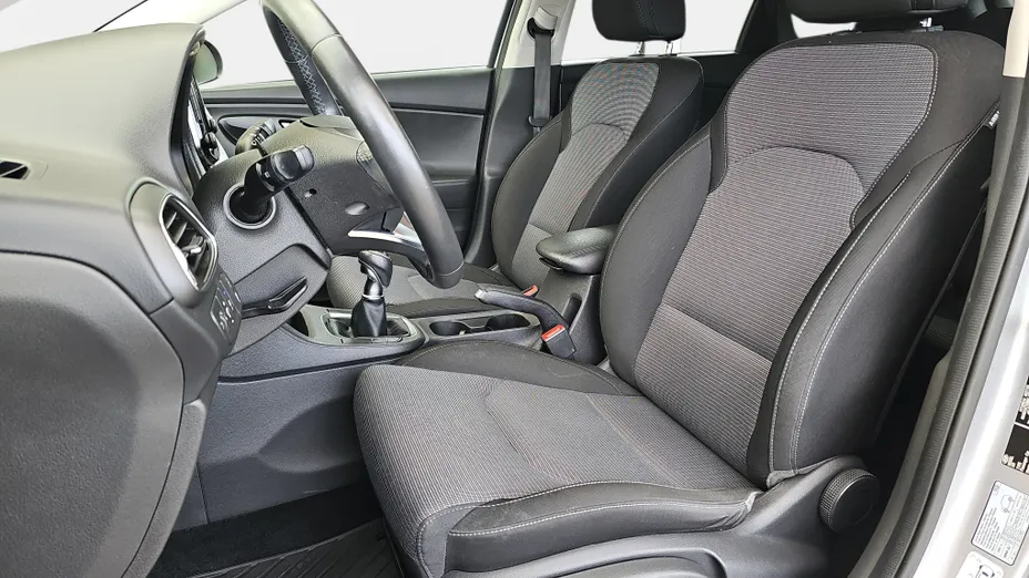 HYUNDAI i30 i30 1.0 T-GDI Modern
