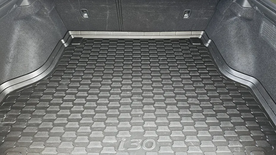 HYUNDAI i30 i30 1.0 T-GDI Modern