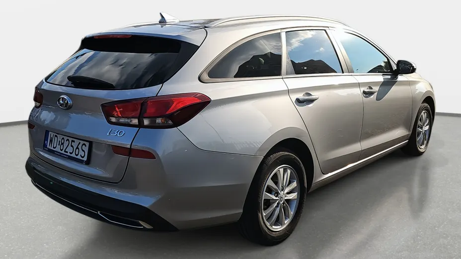 HYUNDAI i30 i30 1.0 T-GDI Modern