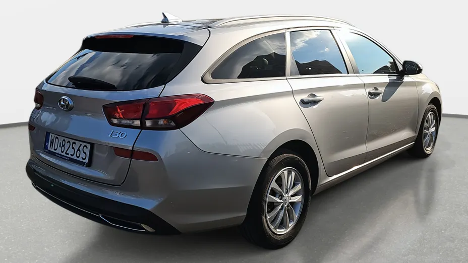 HYUNDAI i30 i30 1.0 T-GDI Modern