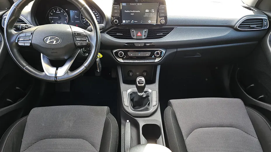 HYUNDAI i30 i30 1.0 T-GDI Modern