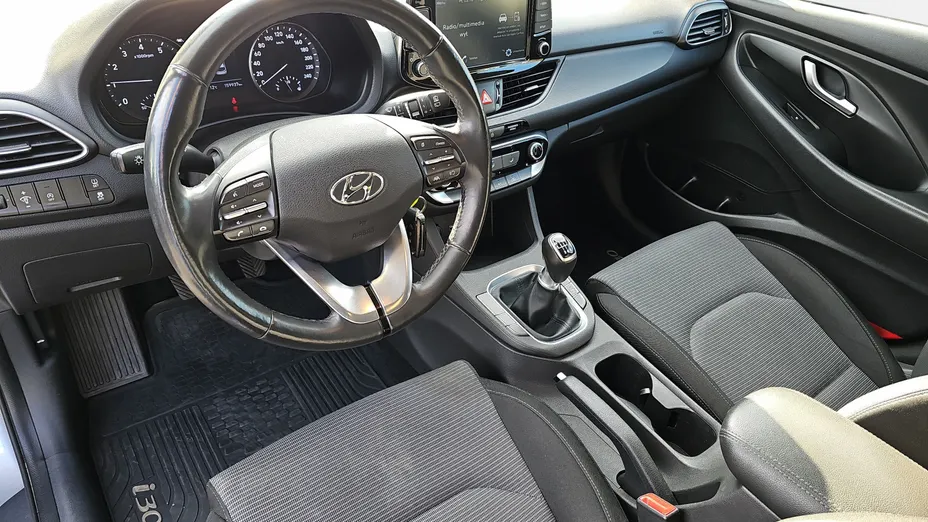 HYUNDAI i30 i30 1.0 T-GDI Modern
