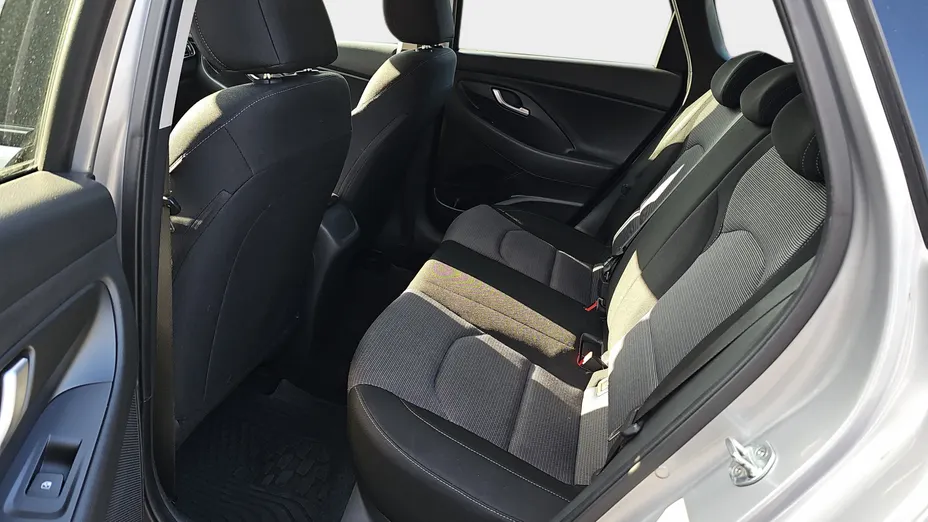 HYUNDAI i30 i30 1.0 T-GDI Modern