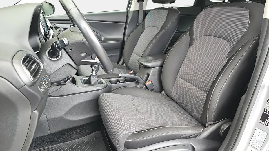 HYUNDAI i30 i30 1.0 T-GDI Modern