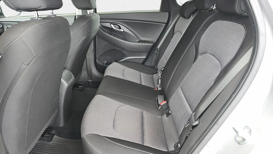 HYUNDAI i30 i30 1.0 T-GDI Modern