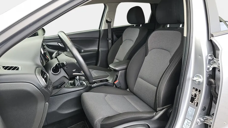 HYUNDAI i30 i30 1.0 T-GDI Modern