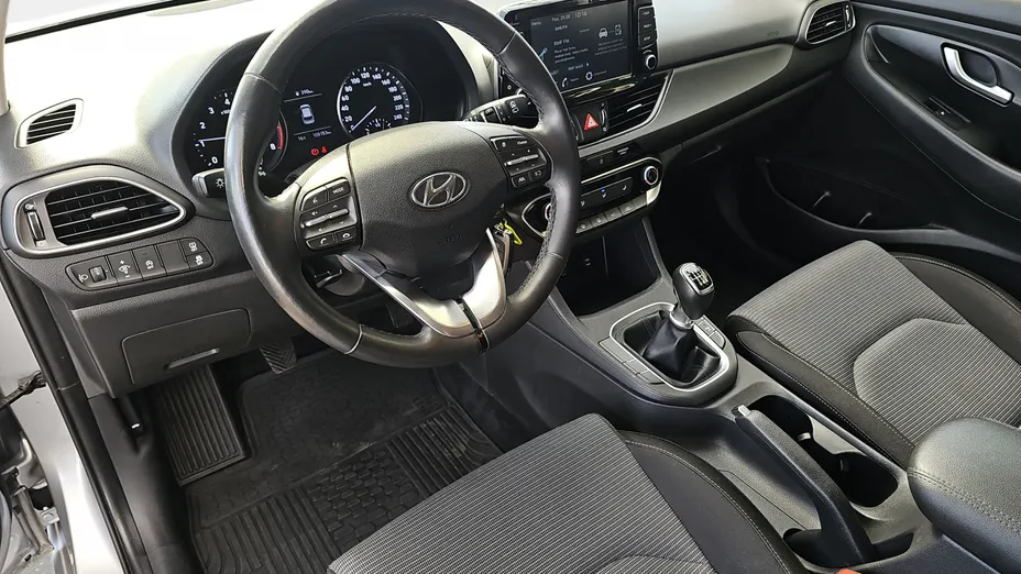 HYUNDAI i30 i30 1.0 T-GDI Modern