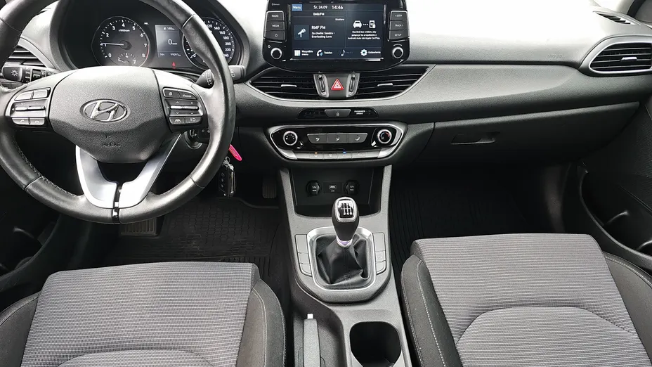 HYUNDAI i30 i30 1.0 T-GDI Modern