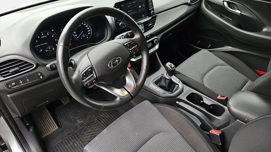 HYUNDAI i30 i30 1.0 T-GDI Modern