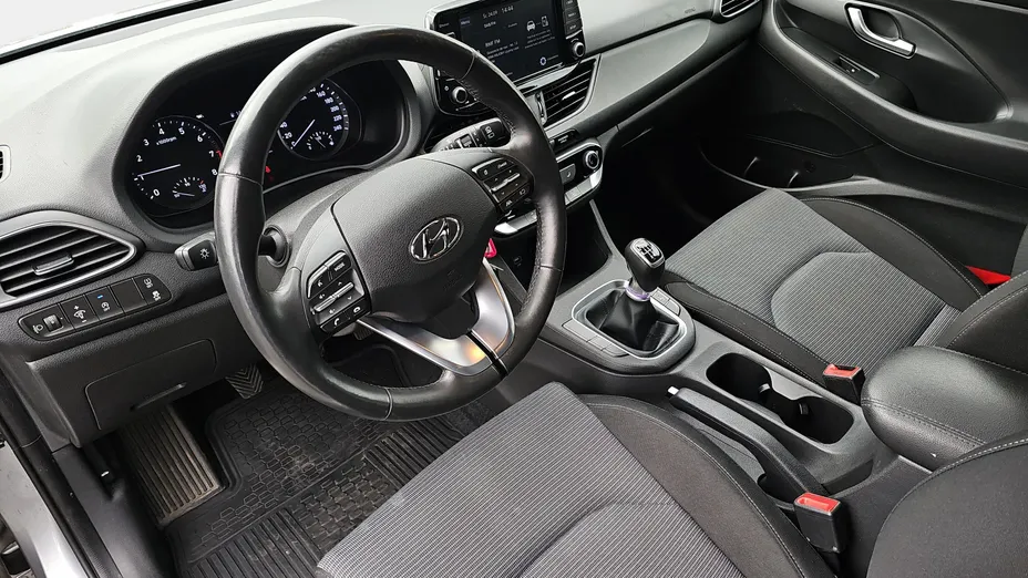 HYUNDAI i30 i30 1.0 T-GDI Modern