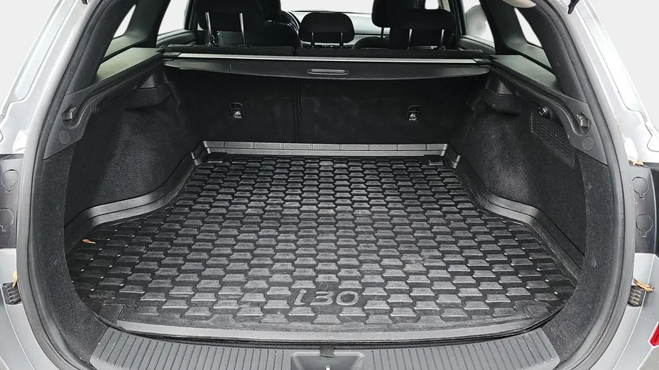 HYUNDAI i30 i30 1.0 T-GDI Modern