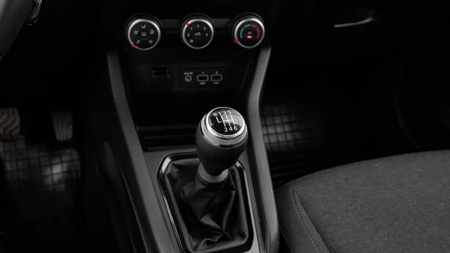 RENAULT Clio Clio 1.0 TCe Equilibre