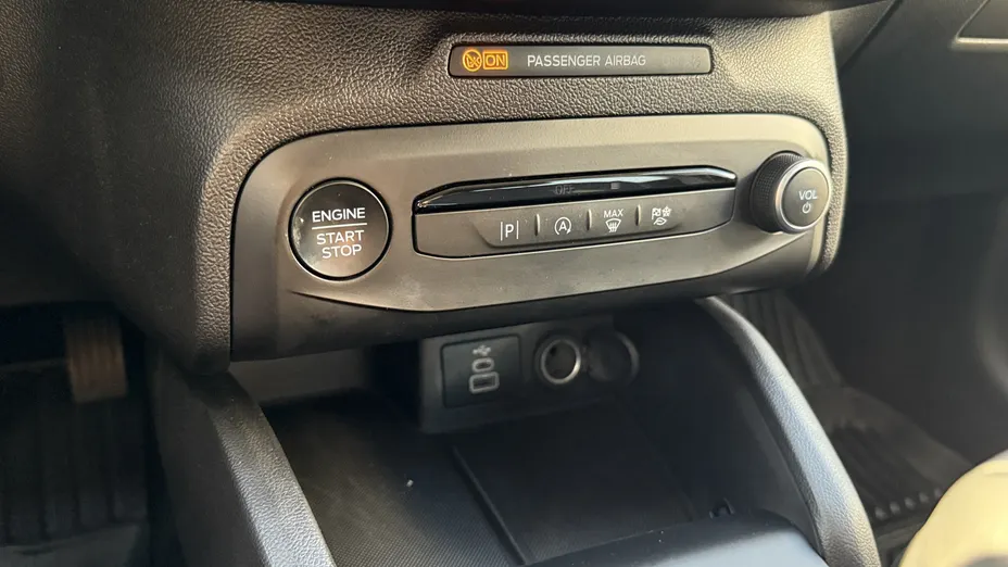 FORD Focus Focus 1.0 EcoBoost mHEV Titanium aut