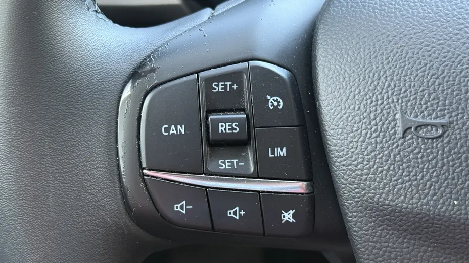 FORD Focus Focus 1.0 EcoBoost mHEV Titanium aut