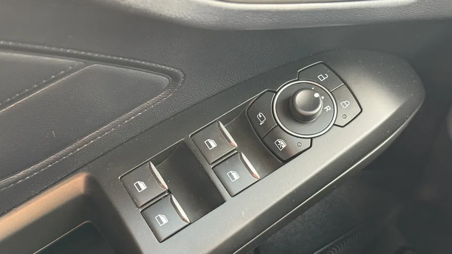 FORD Focus Focus 1.0 EcoBoost mHEV Titanium aut