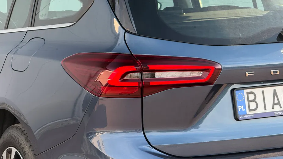 FORD Focus Focus 1.0 EcoBoost mHEV Titanium aut